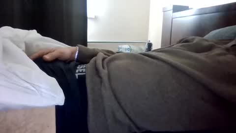 chiller832590 online show from 10.15.25