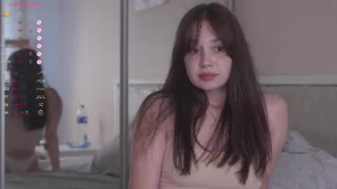 Snapshot of chillgirlll chatting on 07.12.26 Nicole online show from 07.12.26