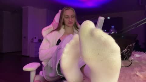 Goddess Vika - owner of all ur money online show from 02.28.25