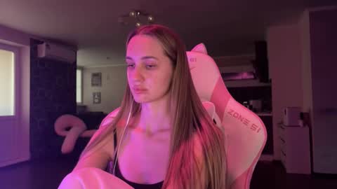 Goddess Vika - owner of all ur money online show from 09.10.25