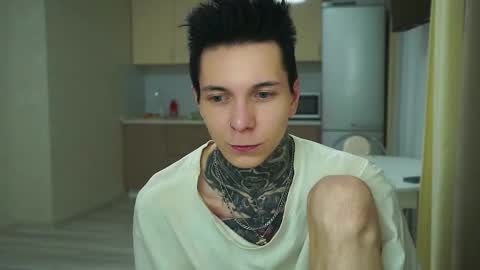 Snapshot of chillguy2k chatting on 01.31.25 Rick online show from 01.31.25