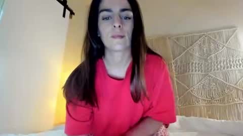 Snapshot of chillwithcamii chatting on 10.02.25 yoursensualparadise online show from 10.02.25