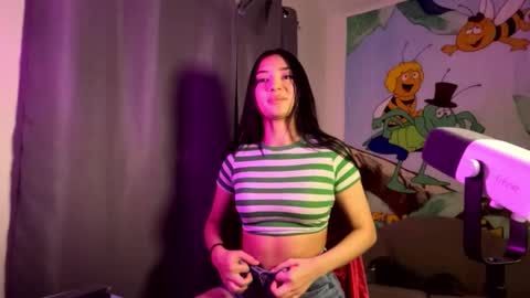 Snapshot of chinicr18 chatting on 02.14.26 chinicr18 online show from 02.14.26