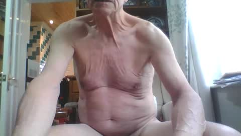 chipper341596 online show from 04.11.26