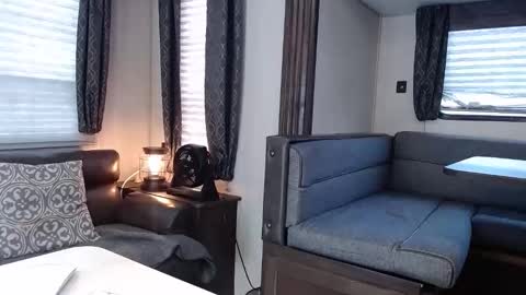 Chitown Aries online show from 10.17.25