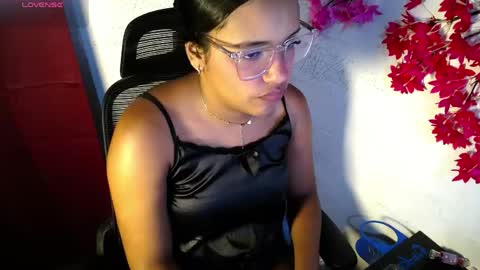 Snapshot of chleo_rosse chatting on 05.05.26 chleo_rosse online show from 05.05.26