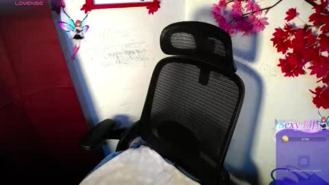Snapshot of chleo_rosse chatting on 05.26.26 chleo_rosse online show from 05.26.26