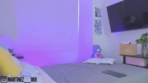 Snapshot of chloe__daviss chatting on 01.17.26 CHLOE online show from 01.17.26