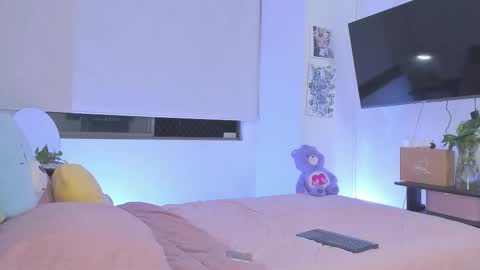 Snapshot of chloe__daviss chatting on 02.26.26 CHLOE online show from 02.26.26