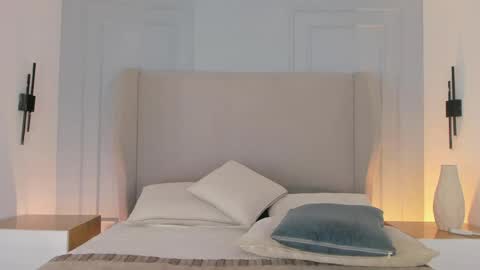 Chloe online show from 04.14.26