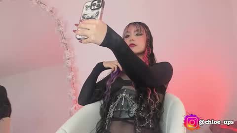 Chloe  online show from 02.01.26