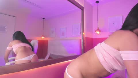 Chloe online show from 01.22.25