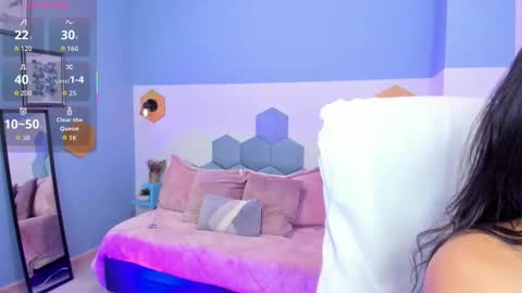 Chloe online show from 09.29.25