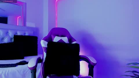 chloe_jacksonn online show from 09.22.25