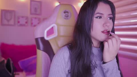 CLOE  online show from 02.23.26