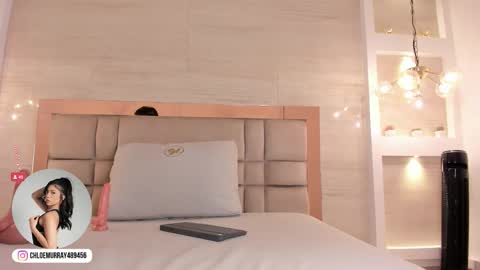 Snapshot of chloe_murray chatting on 03.28.26 CHLOE online show from 03.28.26