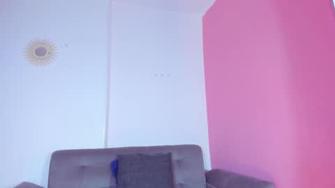 Chloe Miller  online show from 10.19.25