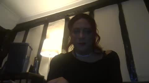 chloe_vern online show from 06.04.26
