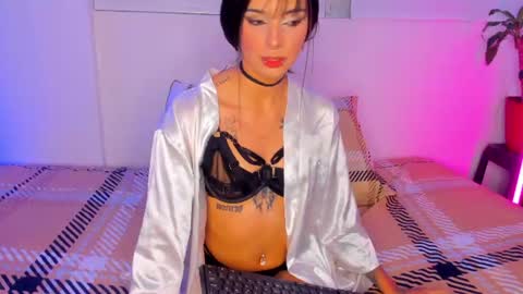 Snapshot of chloeaddamss chatting on 07.10.26 3 online show from 07.10.26