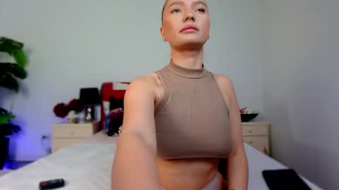 Chloe online show from 02.07.26