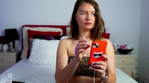 Snapshot of chloecheryy chatting on 05.27.26 Chloe online show from 05.27.26