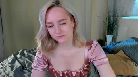 Snapshot of chloedeccker chatting on 05.23.26 Chloe Deccker online show from 05.23.26