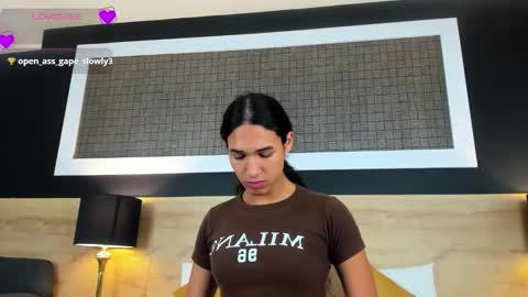 Chloe  online show from 03.17.26