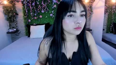 Chloe online show from 11.29.25