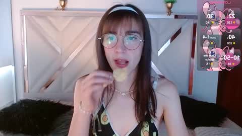 Chloe online show from 12.18.25