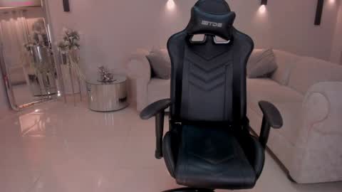 Snapshot of chloemanson chatting on 02.08.25 Chloe OF chloemanson online show from 02.08.25