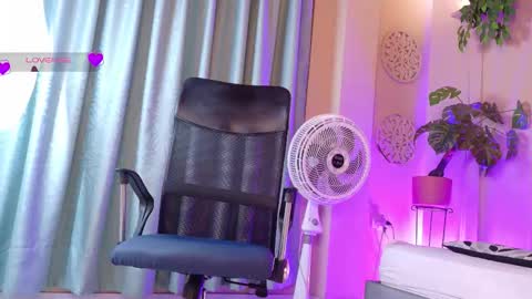 Snapshot of chloerossee chatting on 02.20.26 Chloe rosse online show from 02.20.26