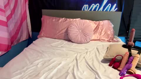 Chloes Big Boobs online show from 12.09.24