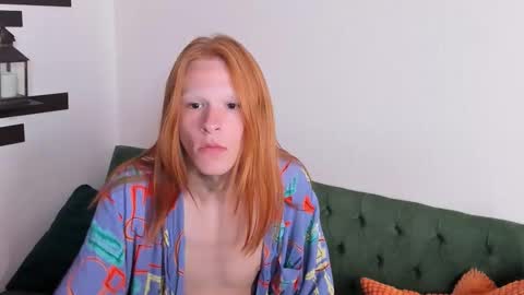 Chloe online show from 09.22.25