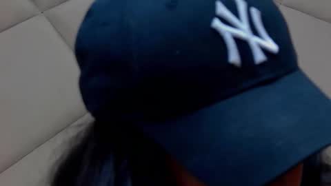 Chloe Vee online show from 09.12.25