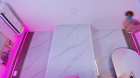 Snapshot of chlooee_ chatting on 02.02.25 Chlooe online show from 02.02.25