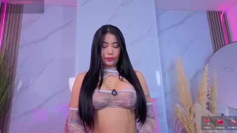 Snapshot of chlooee_ chatting on 09.16.25 Chlooe online show from 09.16.25