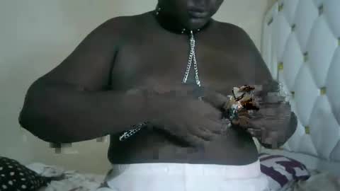 Paula online show from 12.21.25