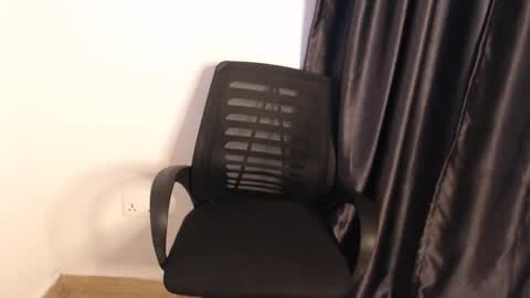 Snapshot of choco_zi chatting on 10.09.25 zi online show from 10.09.25