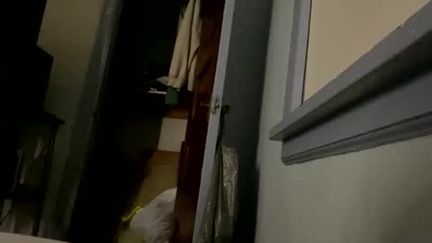 chococat06 online show from 04.01.26