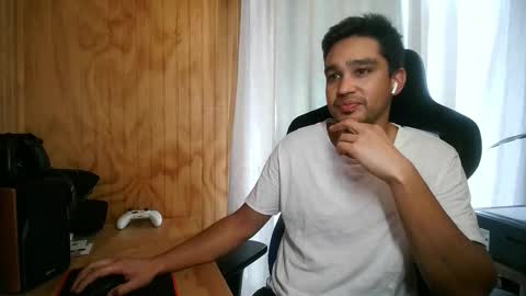 Snapshot of chocomate chatting on 03.16.26 chocomate online show from 03.16.26