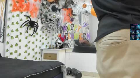 Chorey Thaylor online show from 10.30.25