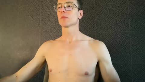 Snapshot of chouffie_81 chatting on 11.21.25 Chouffie online show from 11.21.25