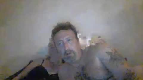 Snapshot of chowlabraiz38 chatting on 05.16.26 chowlabraiz38 online show from 05.16.26