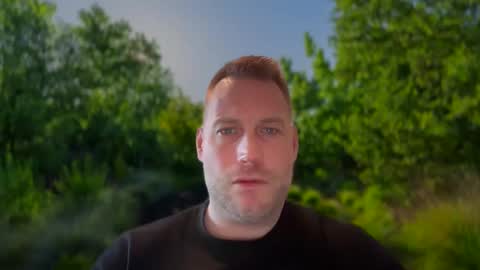 Christian online show from 01.04.25