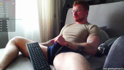 redhead thief of sausages and hearts online show from 04.03.26