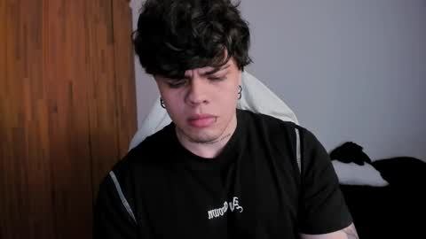 Snapshot of chris_cooperr chatting on 02.21.25 Chris Cooper Independent model online show from 02.21.25