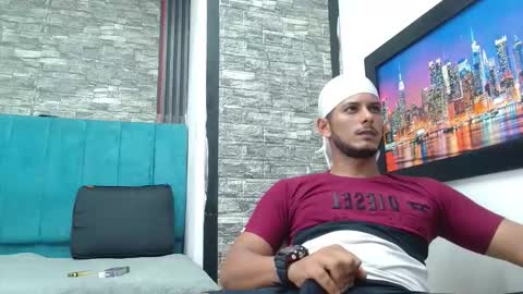 chris_dick2 online show from 01.15.26