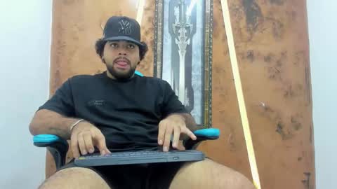 Snapshot of chris_evans00 chatting on 03.01.26 chris_evans00 online show from 03.01.26