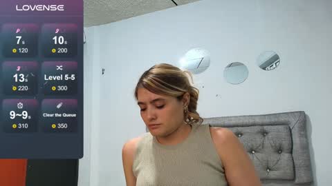 Yarixa online show from 01.15.25