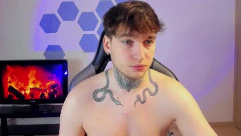 Snapshot of chris_tyson chatting on 02.01.25 Chris Tyson online show from 02.01.25